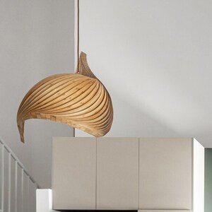Lampada Wabi Sabi, lampada a sospensione Japandi per tavolo da pranzo, illuminazione per lampadari in legno, lampadario da soffitto per cantina, lampada in bambù, ala