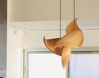 Hängeleuchte "Wing" aus Ahornfurnier, Lampe aus Holz