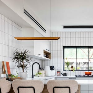 Spoorverlichting, lineaire keuken hanglamp eetkamer, Scandinavische lineaire verlichting, herfst hosting decor, fineer bar verlichtingsarmaturen, kano