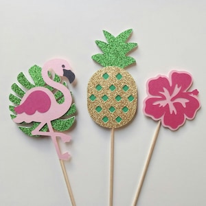 Flamingo Centerpiece, Tropical Centerpiece, Flamingo Party, Luau Party Centerpice,  Flamingo Decor, Tropical Party, Luau Birthday, Sticks