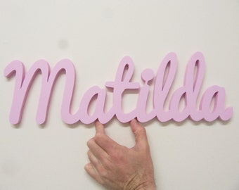 Letreros personalizados con nombre de bebé para niña o niño, decoración de guardería, colgante de pared, regalo de Navidad, decoración de bautizo, habitación infantil, Matilda