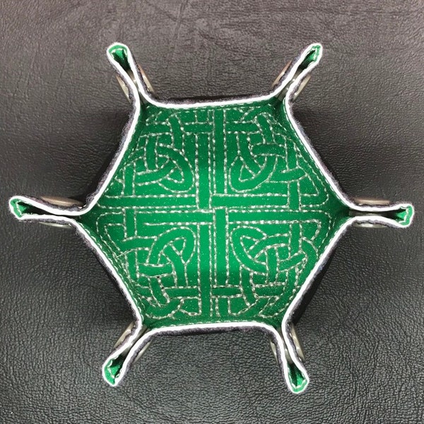 Celtic Knot Hexagon Snap Tray