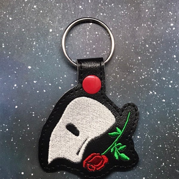 Opera Ghost Snaptab Keychain