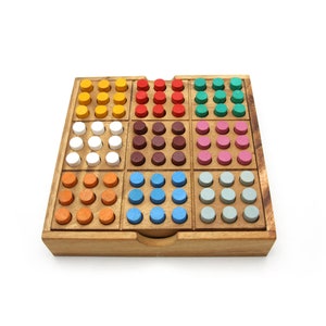 Set di puzzle Sudoku in legno realizzato a mano con colori vivaci e sfide infinite / Gioco da tavolo in legno Sudoku / Regalo per la mamma