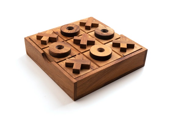 Wooden Noughts and Crosses Game Tic Tac Toe Board Games Educational Toy  Kids Adults Classic for Families Travel Perfect Backyard Entertainment 