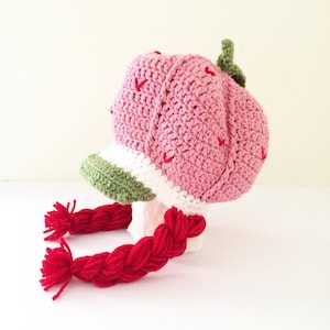 Crochet strawberry shortcake hat / strawberry hat / photo prop / baby hat / strawberry shortcake hat
