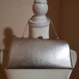 Bobbie Jerome Vintage Purse in Gorgeous Silver.  1950&#39;s