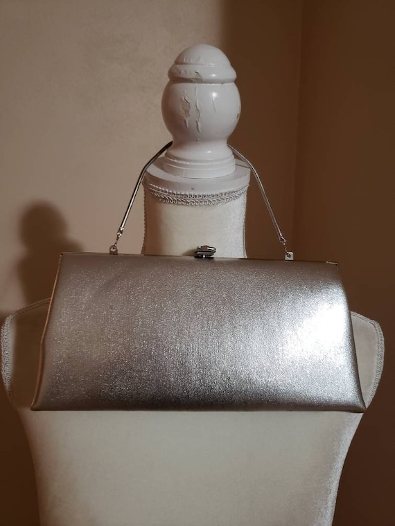 Bobbie Jerome Vintage Purse in Gorgeous Silver.  1