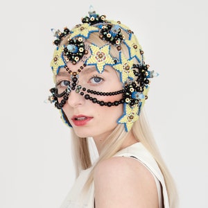 Avantgarde headpiece, beaded headdress, couture headwear, turtle mask, Wearable costume jewelry, Haute couture hat image 7