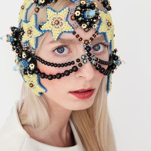 Avantgarde headpiece, beaded headdress, couture headwear, turtle mask, Wearable costume jewelry, Haute couture hat image 9