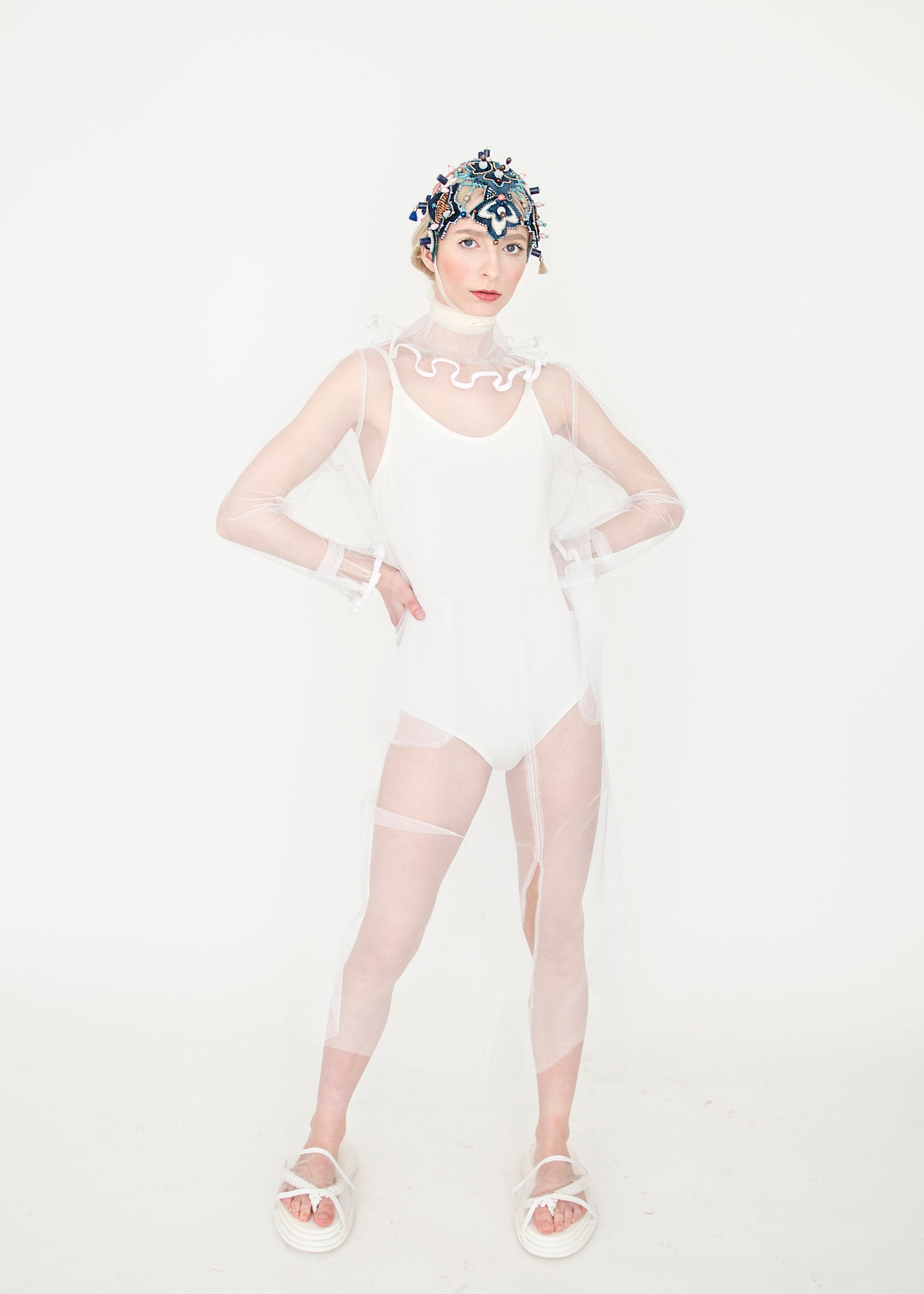 1920s fashion headpiece
