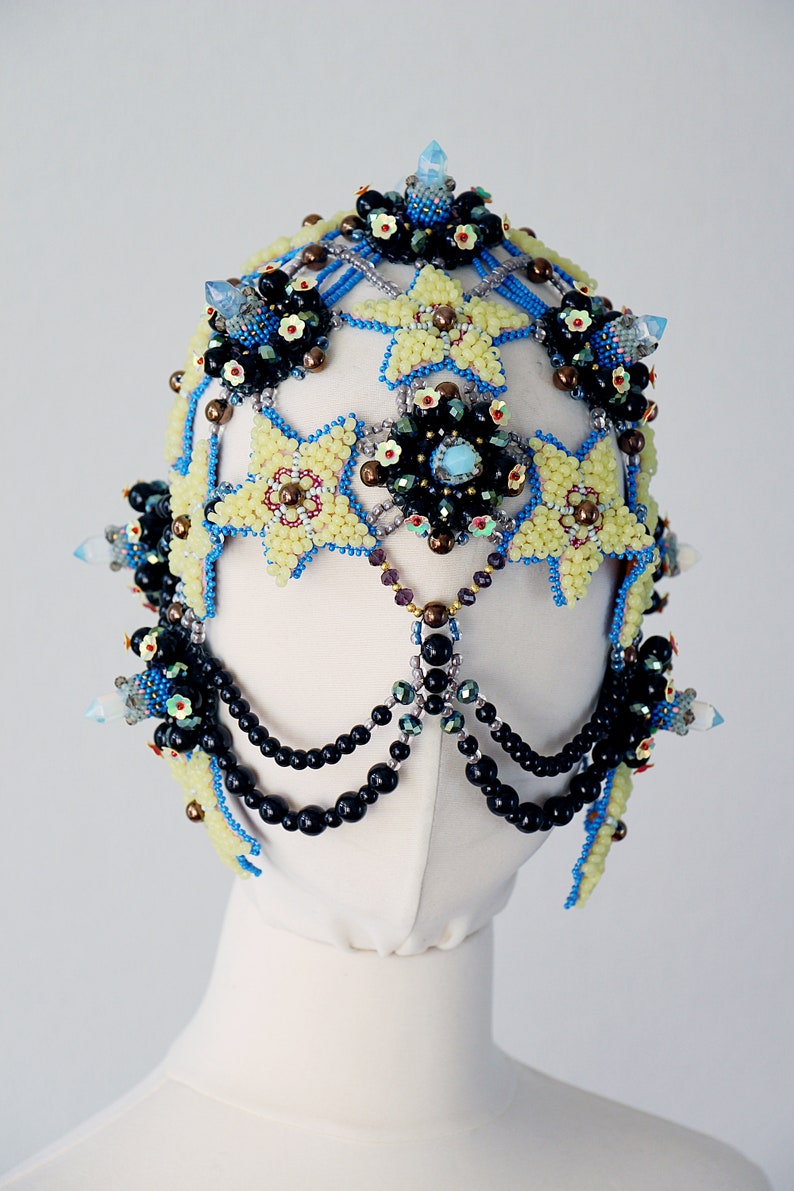 Avantgarde headpiece, beaded headdress, couture headwear, turtle mask, Wearable costume jewelry, Haute couture hat image 3