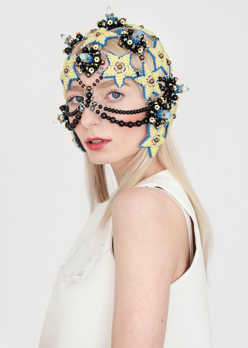 Avantgarde headpiece, beaded headdress, couture headwear, turtle mask, Wearable costume jewelry, Haute couture hat image 7