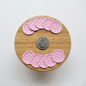 Dollhouse Miniature Paper Plates, Hearts, Set of 10 pieces, Assorted color choices