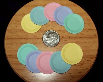 Dollhouse Miniature Paper Plates, Assorted color combinations, Set of 10 pieces