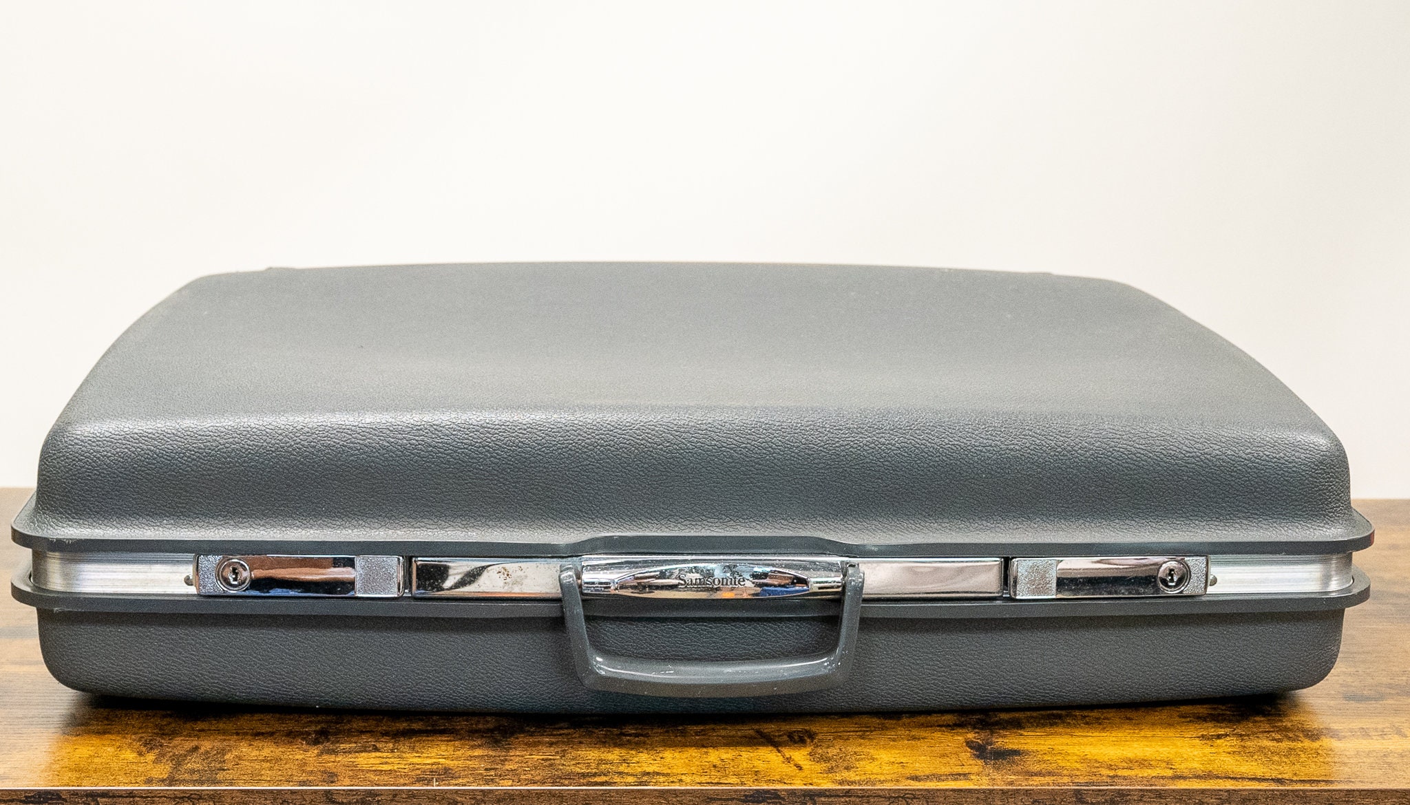 Gray / Grey Saturn II Samsonite 26 Men's Two-suiter Suitcase - Etsy