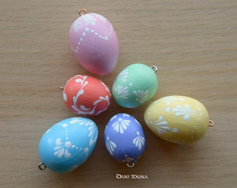 Hand painted wood Easter eggs - Indoor decoration