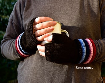 Fingerless gloves, Mittens in black, fingerless wool cuffs