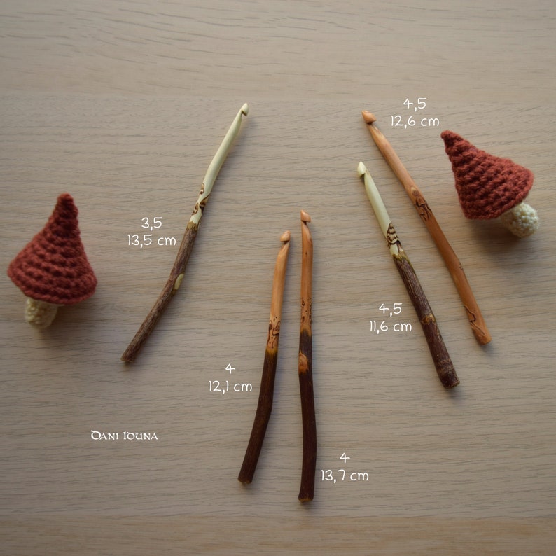 Applewood crochet hooks / Unique pieces image 2