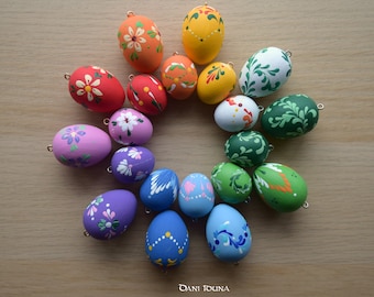 Hand painted wood Easter eggs - Indoor decoration