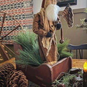 Primitive Holiday Sleigh - MADE TO ORDER - choose your color finish