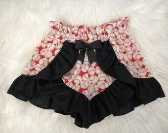 Baseball Shorts with Black Ruffles