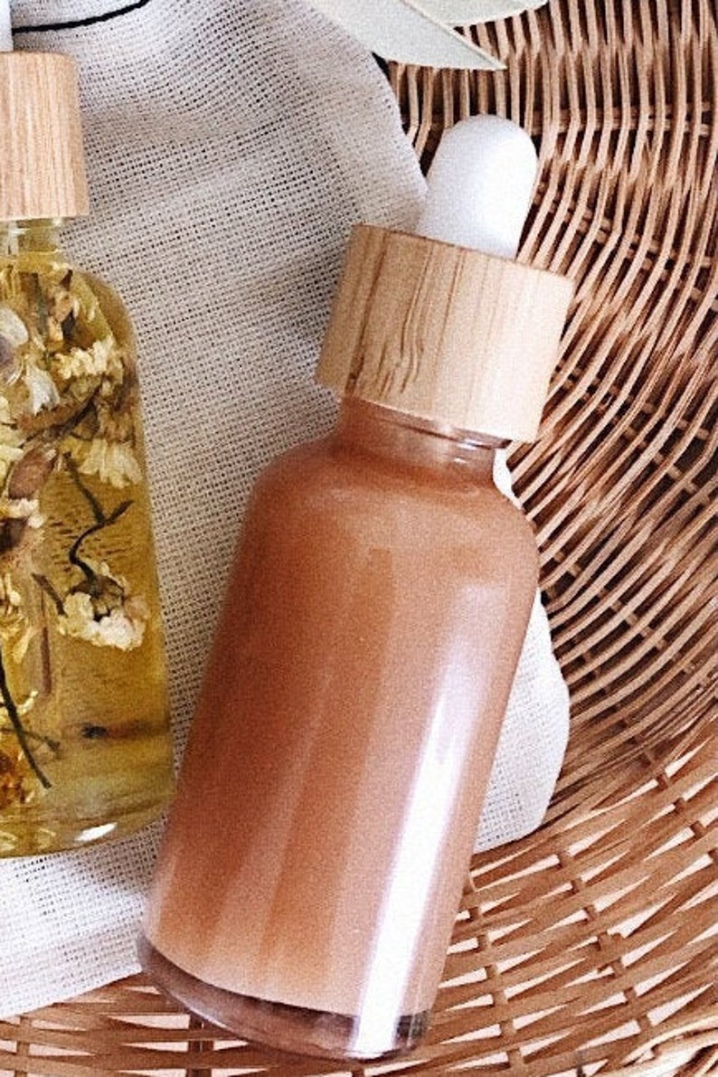 FACE SERUMS // the flower child serum image 3