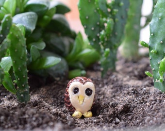 Miniature Ceramic Owl, fairy garden accessory, pot plant decoration