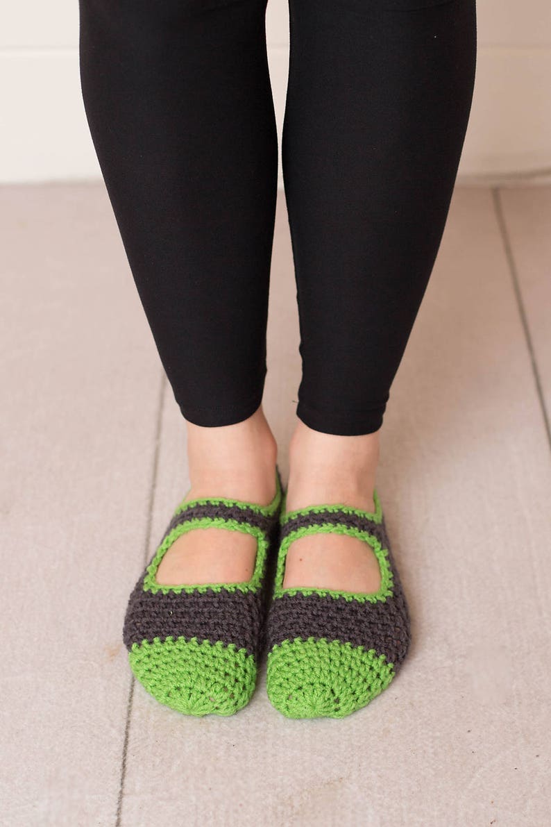 Kani Slippers, Crochet Slippers, Women Crochet Slippers, Teen Crochet Slippers image 5