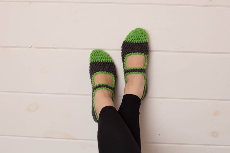 Kani Slippers, Crochet Slippers, Women Crochet Slippers, Teen Crochet Slippers Green