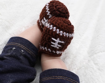 Football Slippers, Football Booties, Baby Crochet Football Shoes, Baby Slippers, Baby Shower, Baby Gifts, NFL