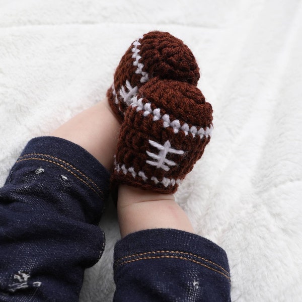 Football Slippers, Football Booties, Baby Crochet Football Shoes, Baby Slippers, Baby Shower, Baby Gifts, NFL