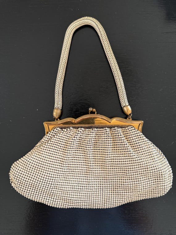 Antique Whiting and Davis purse 1940s