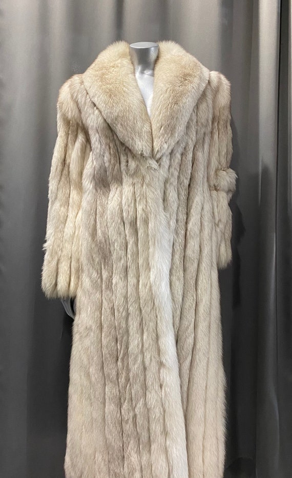 MAISON BIANCHE Vintage Luxury Silver Fox Fur Coat - image 1