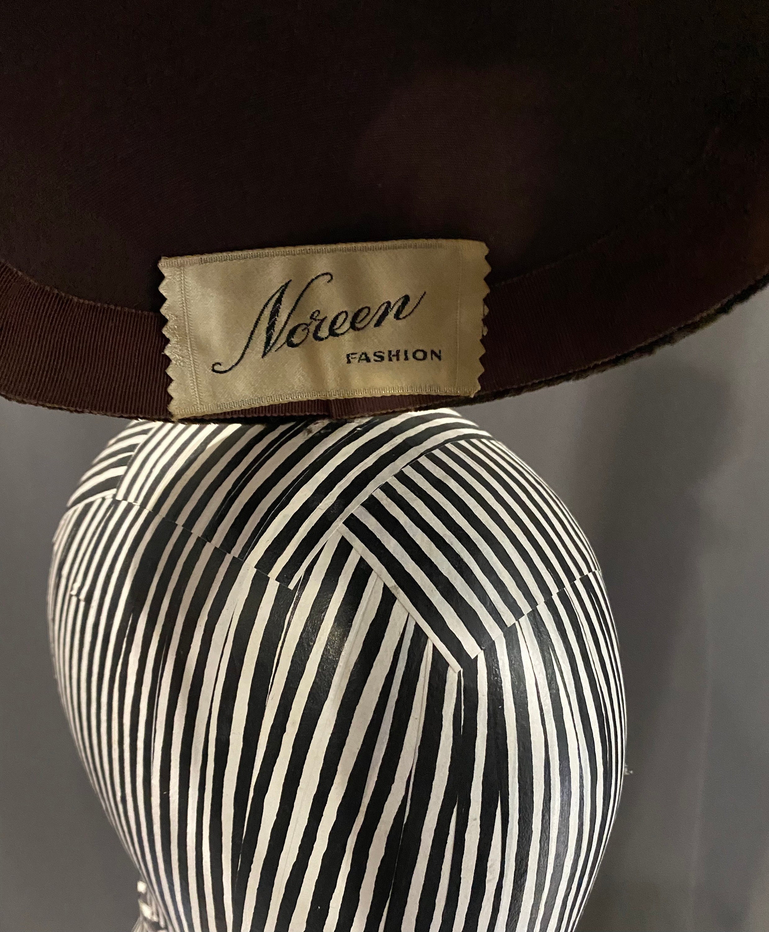 NOREEN Vintage Brown Velvet and Mink Fur Fascinator Hat - Etsy display picture 1