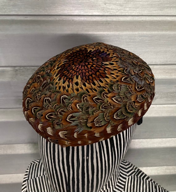 Urbi et Orbi pheasant feather hat 1960s Urbi et Orbi Pheasant Feather Pillbox Hat - MRS Couture main image 4