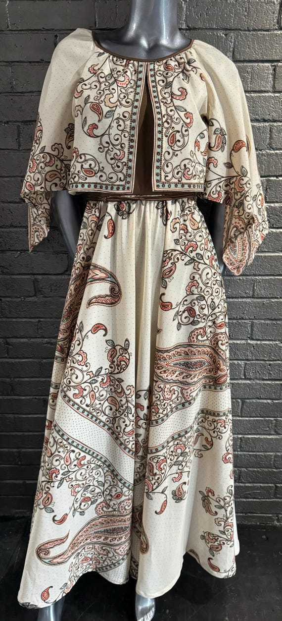 Paisley Print Batwing Sleeve Tassel Tie Front Ruffle Hem Dress