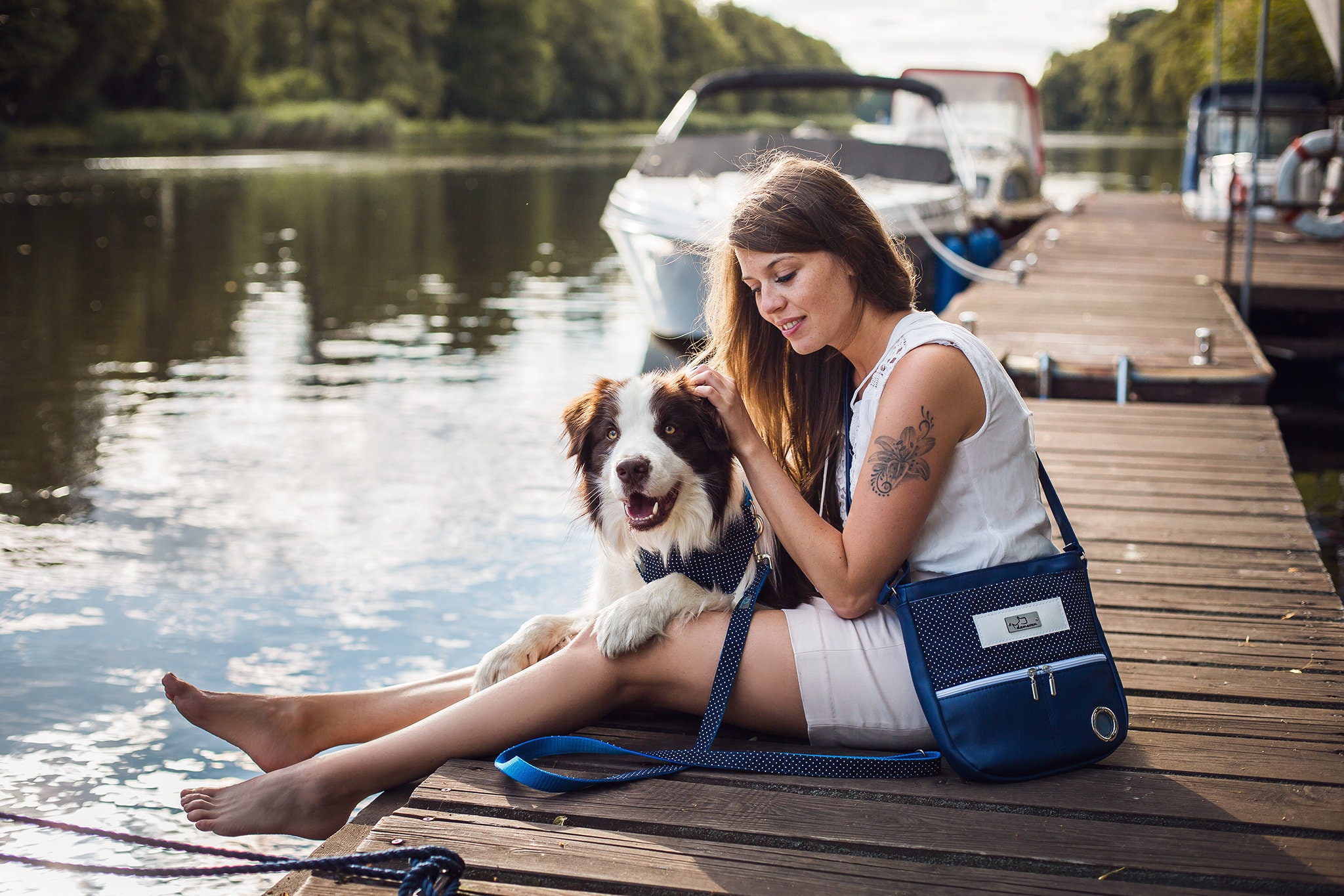 Handbag for Dog Owners, Travelling or Simply Dog Walking. Contains