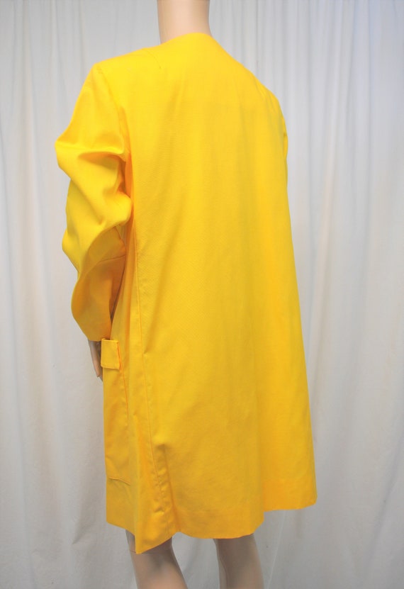 Vintage 1960s bright yellow button front long jac… - image 3