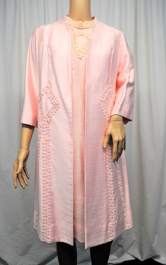 Vintage 1960s Alfred Weber pink silk dupioni shor… - image 2