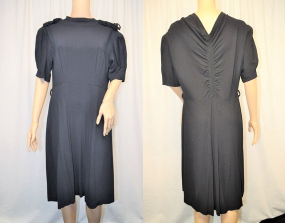 Vintage 1930s 1940s black rayon faille cocktail p… - image 1