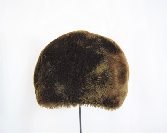 Vintage 1960s brown velour faux fur winter hat sl… - image 1