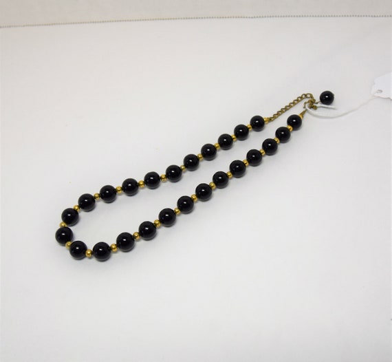 Vintage 1950s black bead and gold tone seed bead … - image 4