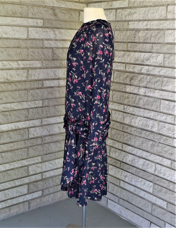 Vintage 1980s First Issue navy blue with flower p… - image 3