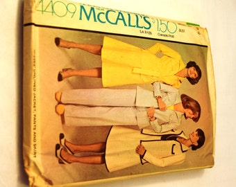 McCalls 4409 1975 Misses Unlined Jacket Pants and Skirt Business Office Wear Pattern