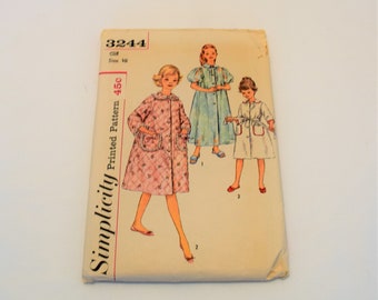 Vintage 1960s Simplicity 3244 girls size 10 robe housecoat sewing pattern