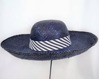 Vintage 1980s Derby cellophane straw wide brimmed hat navy sun hat