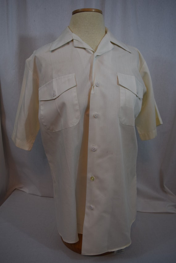 white military shirt