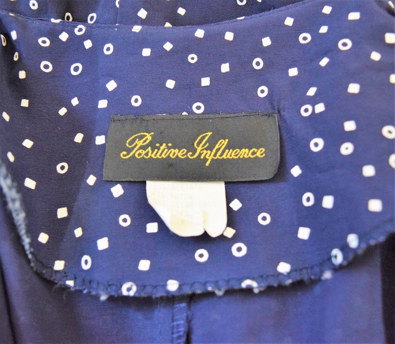 Vintage 1980s Positive Influence navy blue with white geometric dots and trim button front elbow length sleeves