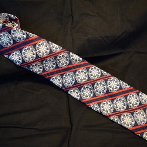 Vintage 1970s polyester navy, red and silver tie necktie